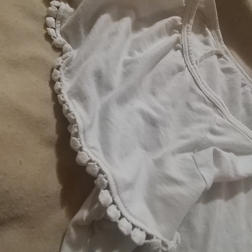 2/$10 Gap White Blouse with Sleeve Detail - Picture 2 of 4